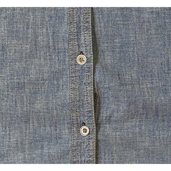 Levi's San Francisco Tunic Length Chambray Shirt Size Medium - Picture 3 of 8